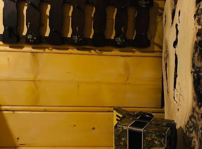 בקתה Stara Chalpa Ozna