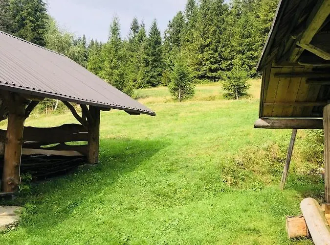 Stara Chalpa Ozna בקתה *