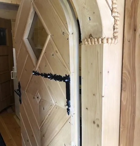 Stara Chalpa Ozna בקתה *